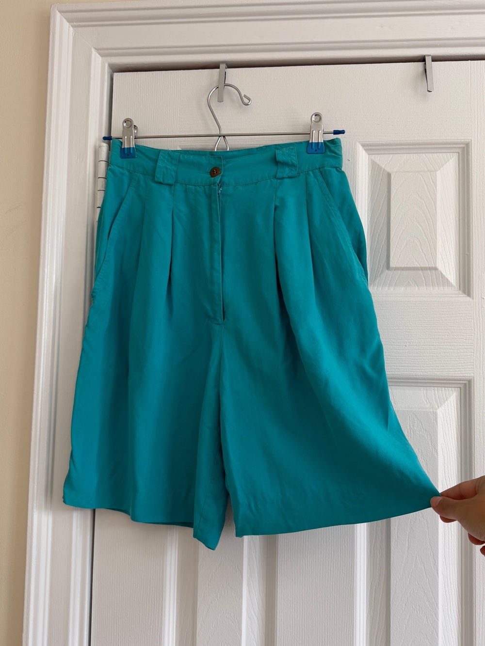 Vintage 1980s 100% silk Teal High-Waist Pleated Shorts, 24” XS